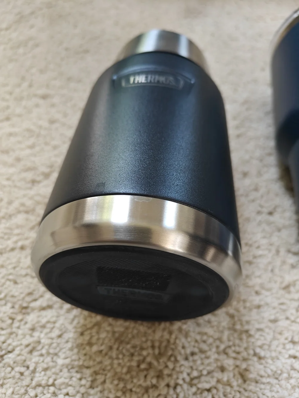 Thermos & YETI Stainless Insulated Tumblers - Navy & Dark Gray